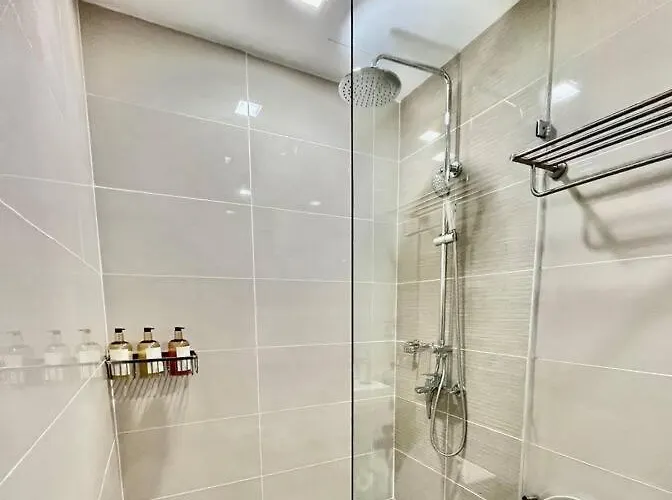Thenest At Onemanchester, Mactan Newtown-12th Floor Appartement